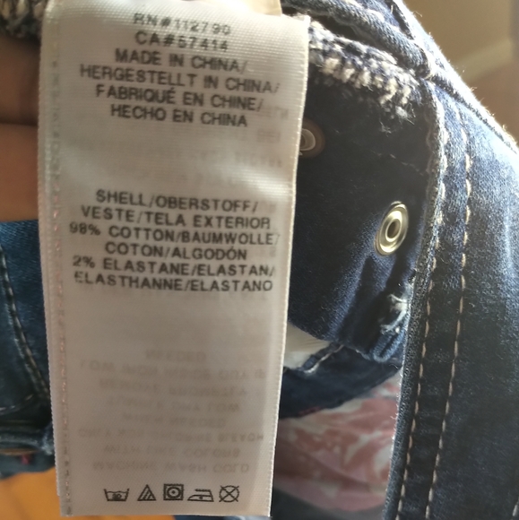 True Religion Baby Girl 3 Piece Set 9 mths- EUC - Picture 13 of 13